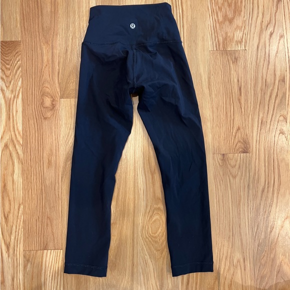 Lululemon Base Pace High-rise crop 23” EUC - Picture 1 of 4